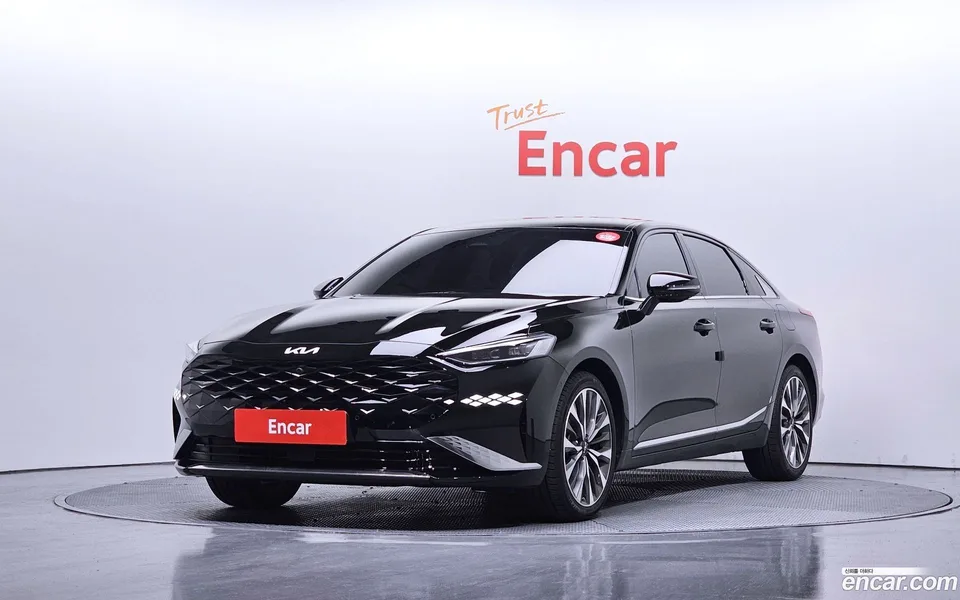 Kia K8 2.5 2WD 2023 — photo 1, buy with delivery to Moscow