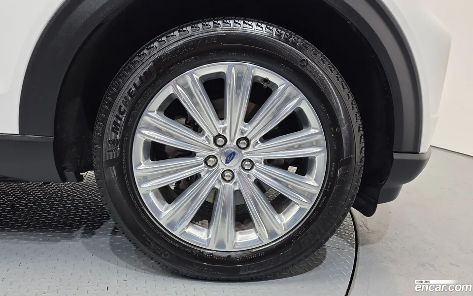 Ford Explorer 2.3 4WD 2022 — thumbnail 2