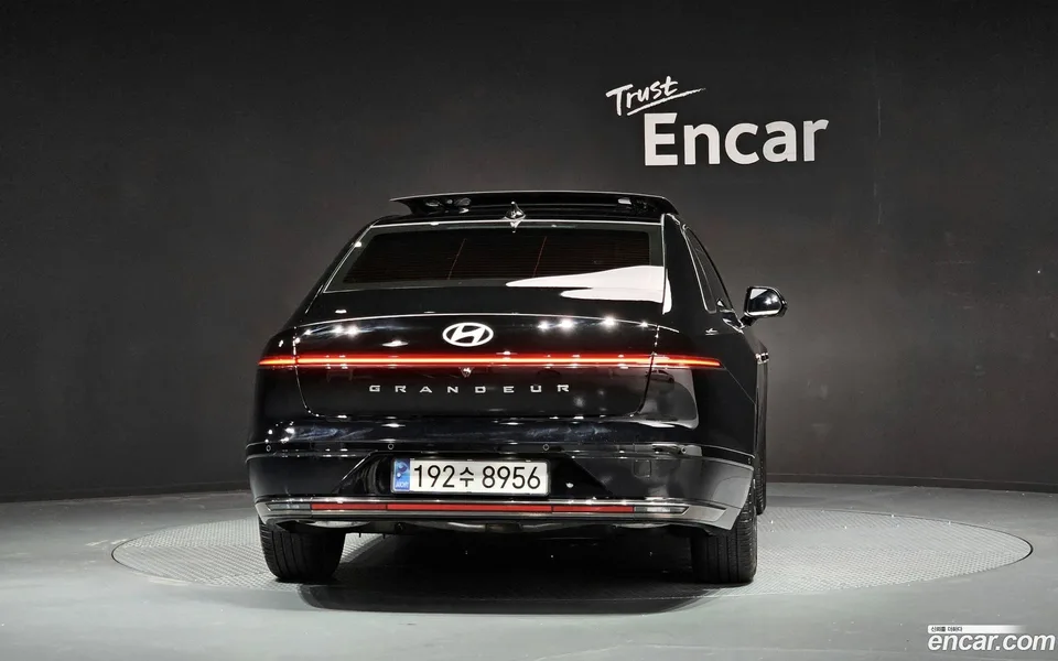 Hyundai Grandeur Hybrid 2024 — thumbnail 4