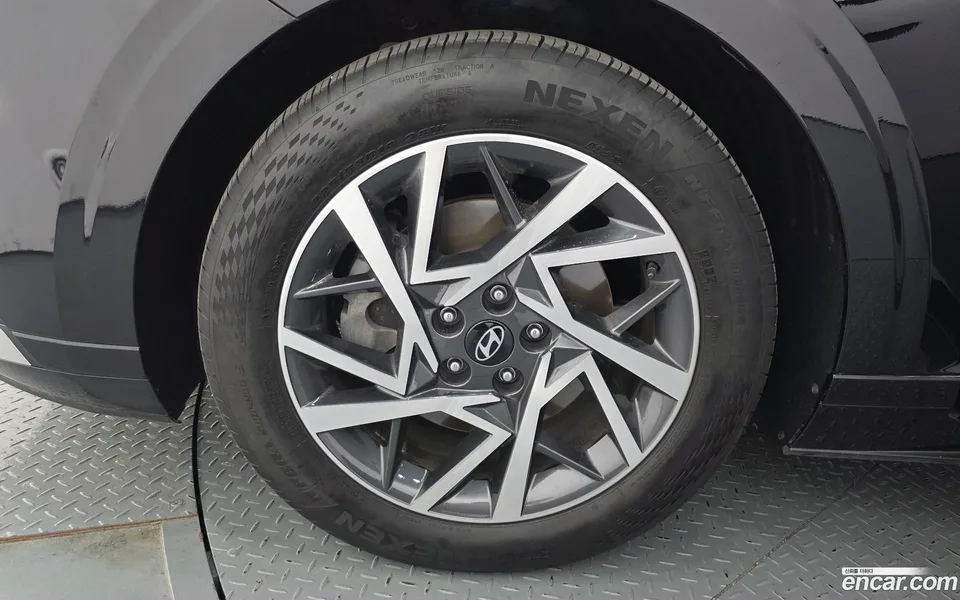 Hyundai Grandeur 2.5 2WD 2022 — thumbnail 2