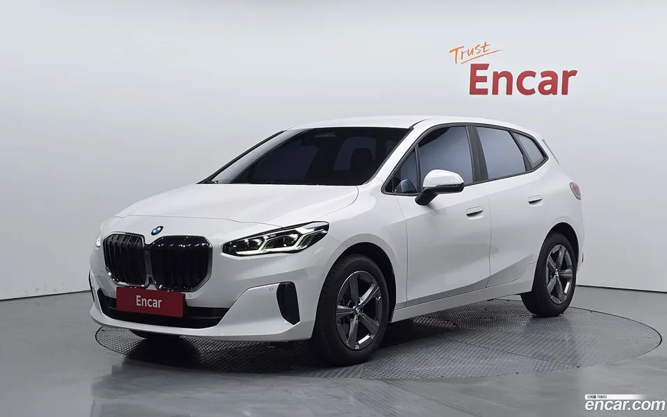 BMW 2 Series Active Tourer 220i 2023 — photo 1, buy with delivery to Moscow