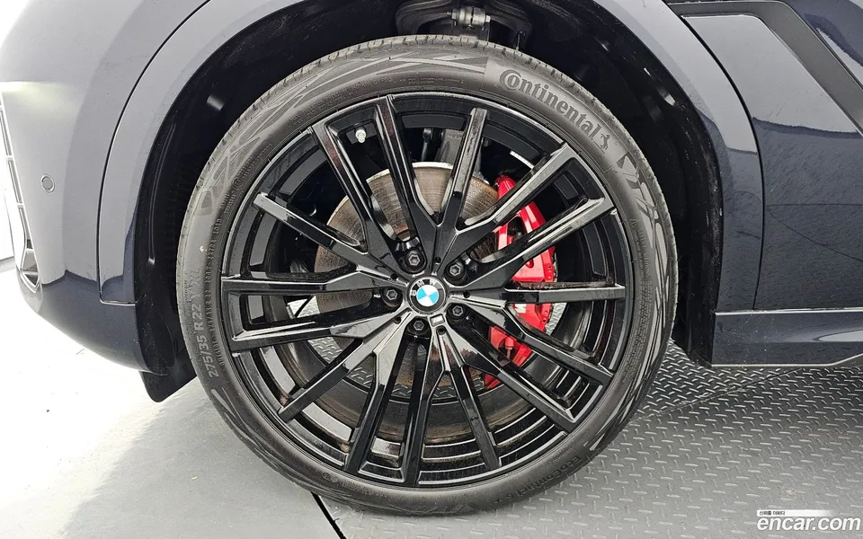BMW X6 xDrive40d M 2025 — thumbnail 2