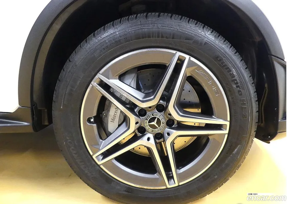 Mercedes-Benz GLC-Class GLC300e 4MATIC 2022 — thumbnail 5