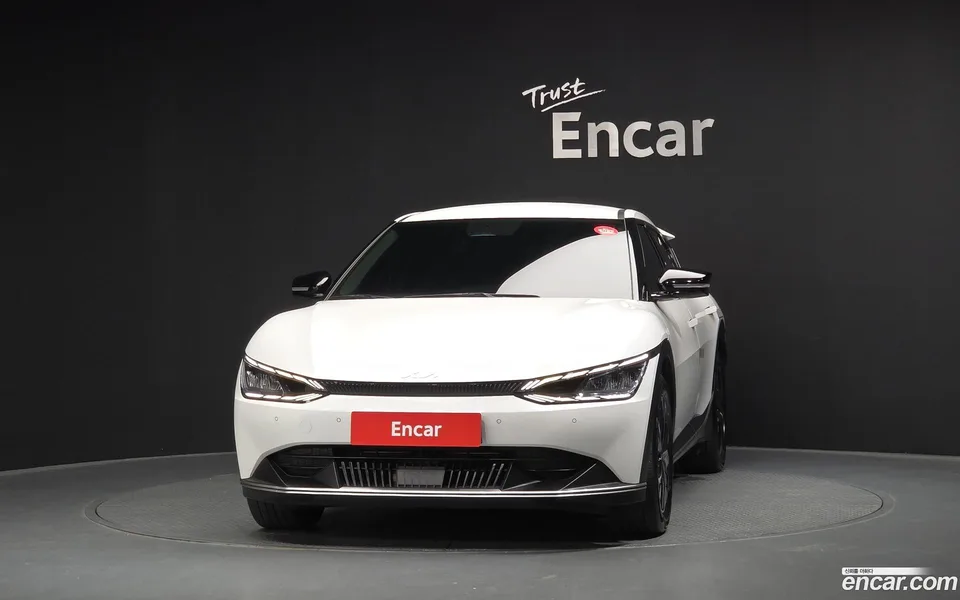 Kia EV6 2024 — thumbnail 3