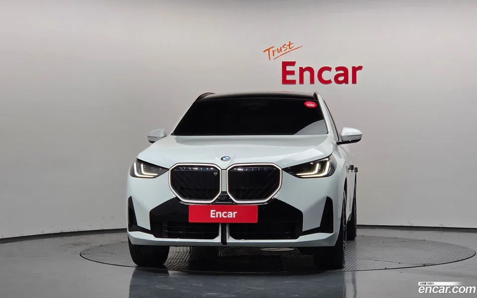 BMW X3 xDrive 20 M 2025 — thumbnail 3