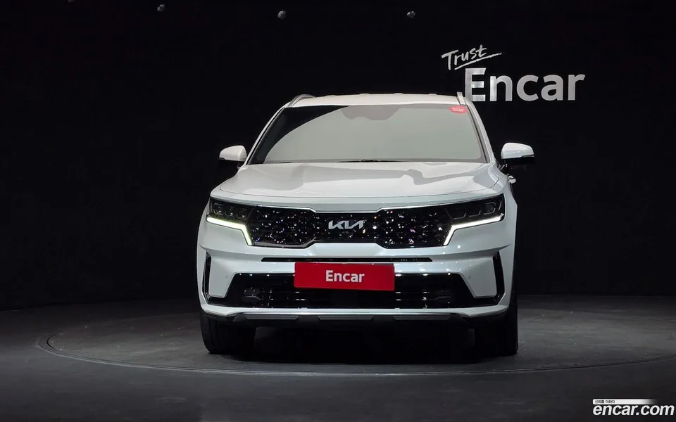 Kia Sorento 2.2 2WD 2023 — thumbnail 3