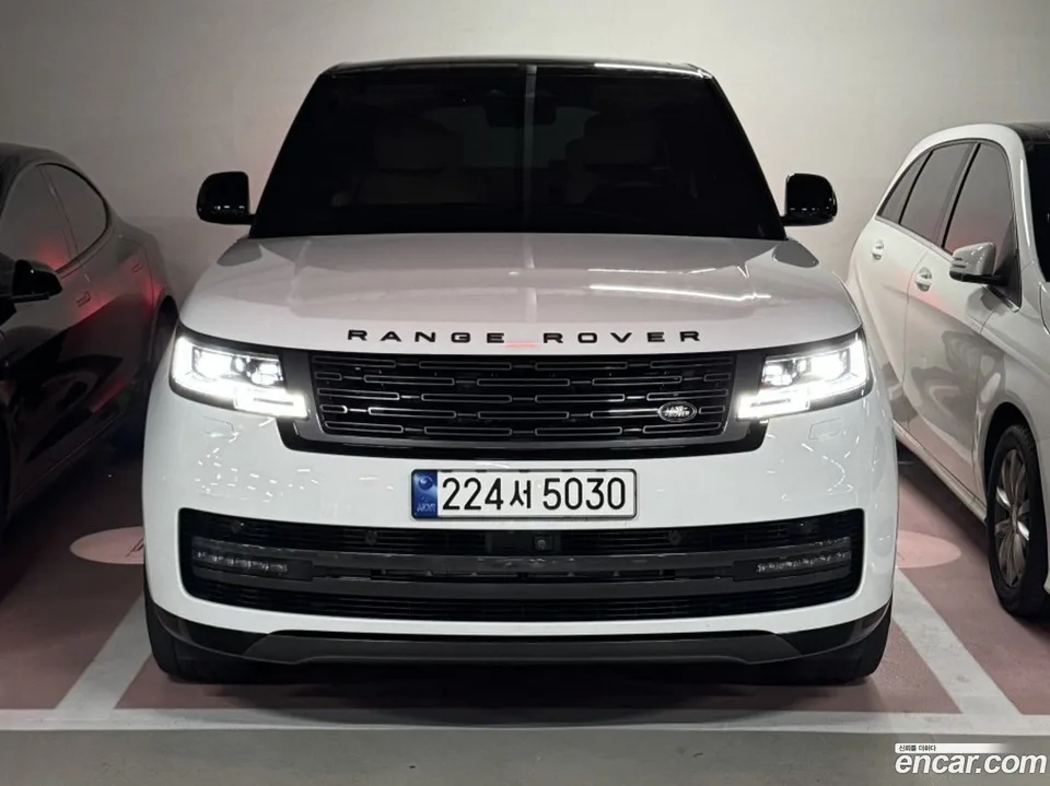 Land Rover Range Rover P530 AB LWB 2023 — photo 1, buy with delivery to Moscow