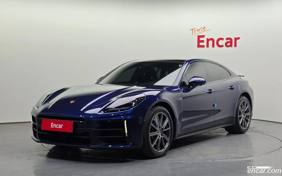 Porsche Panamera (976) 2.9 AWD 2025 — photo 1, buy with delivery to Moscow