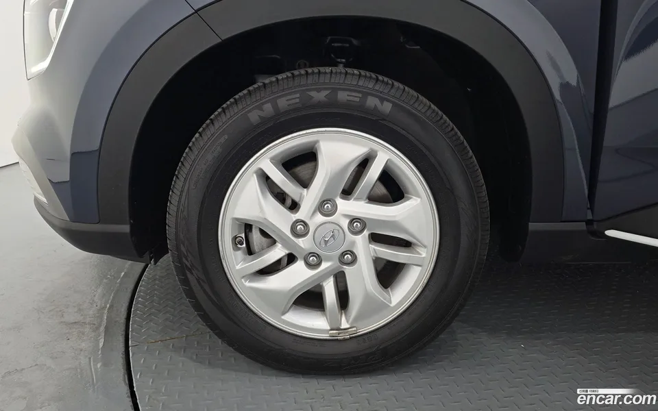 Hyundai Venue 1.6 2023 — thumbnail 5