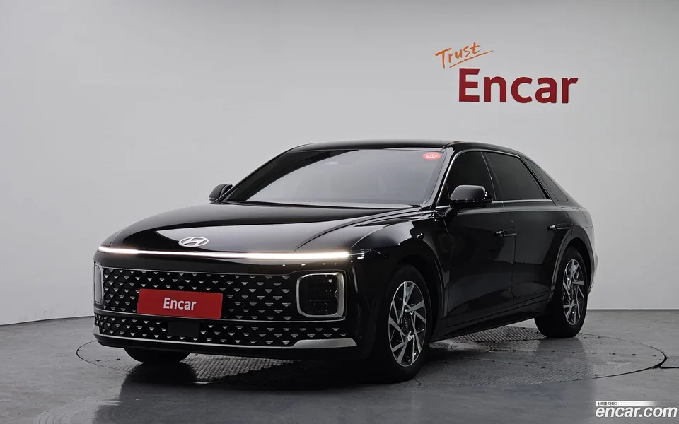 Hyundai Grandeur 2.5 2WD 2024 — photo 1, buy with delivery to Moscow
