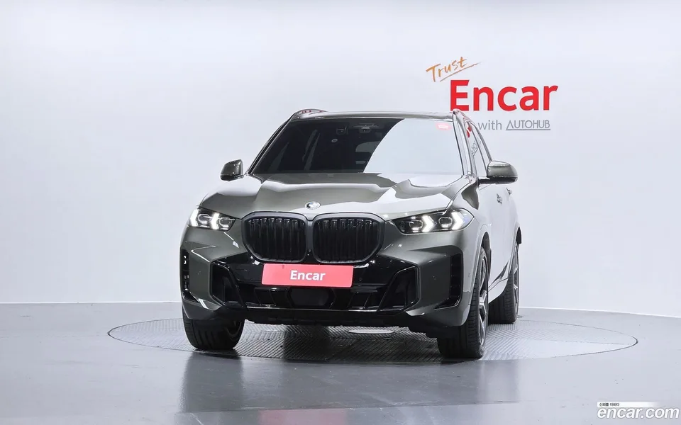BMW X5 xDrive 40i M 2025 — thumbnail 3