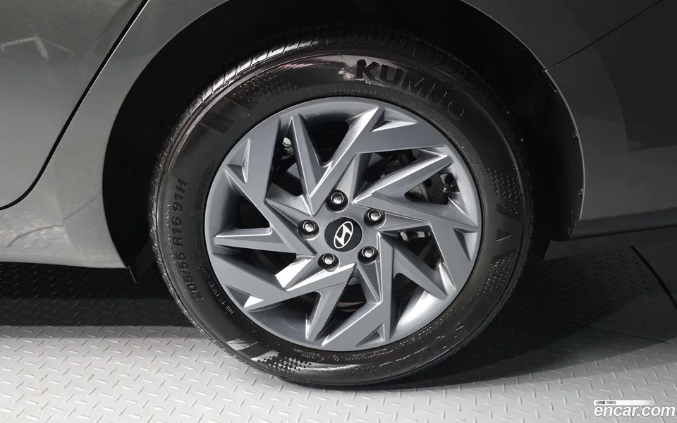 Hyundai Avante CN7 1.6 2024 — thumbnail 5