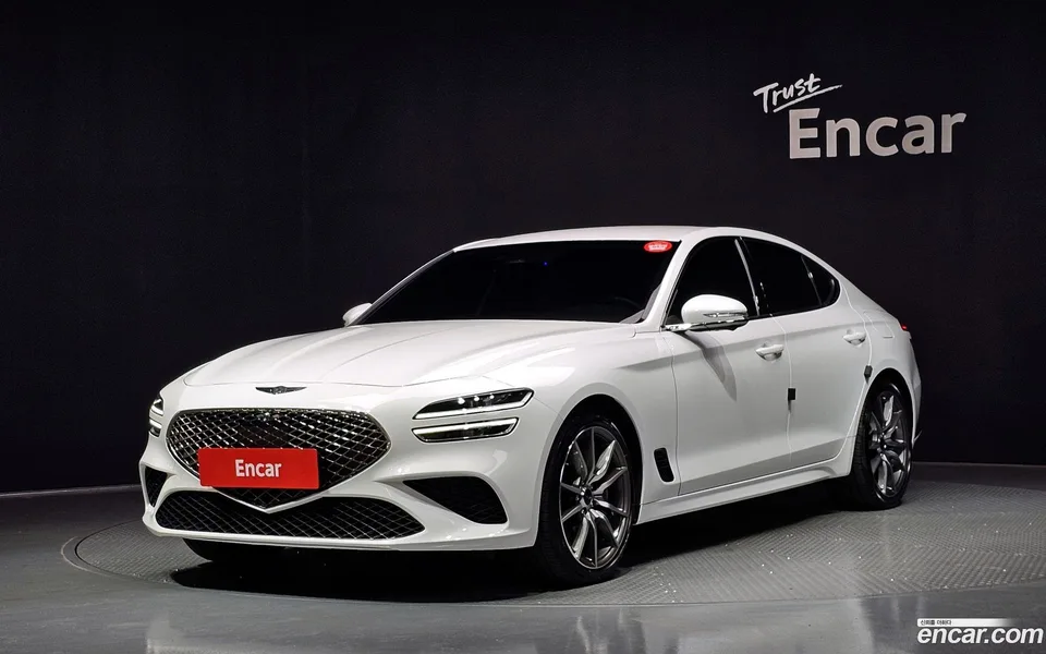 Genesis G70 2.5T 2WD 2023 — photo 1, buy with delivery to Moscow