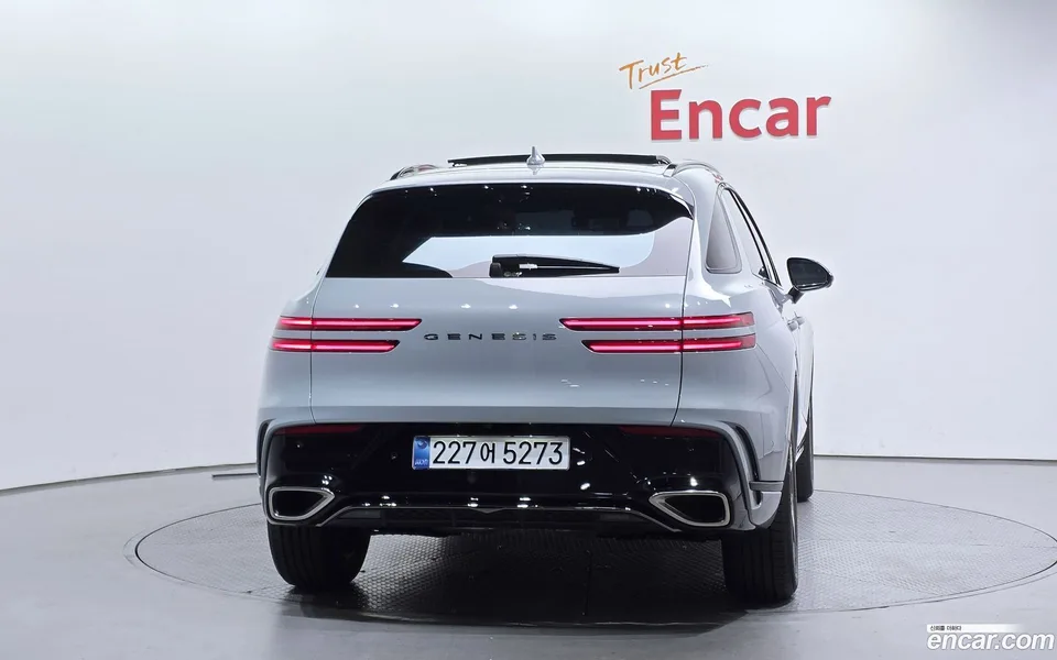 Genesis GV70 2.5T 2WD 2025 — thumbnail 4