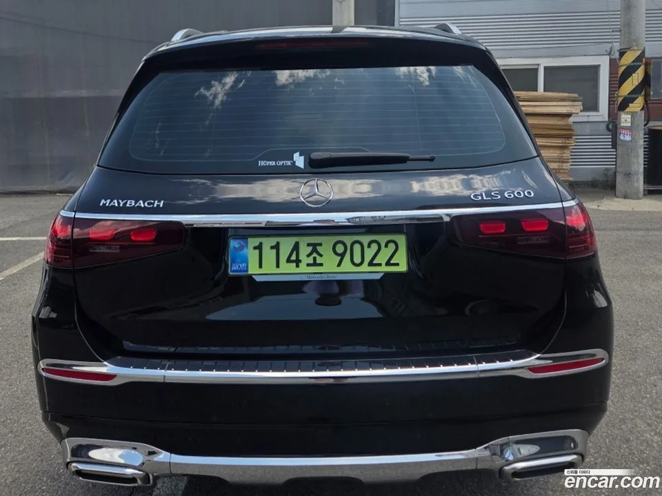 Mercedes-Benz GLS-Class GLS600 4MATIC 2025 — thumbnail 4