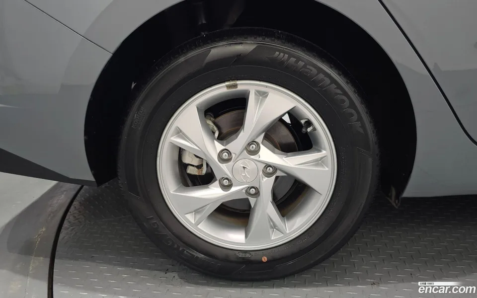Hyundai Avante 1.6 2022 — thumbnail 5