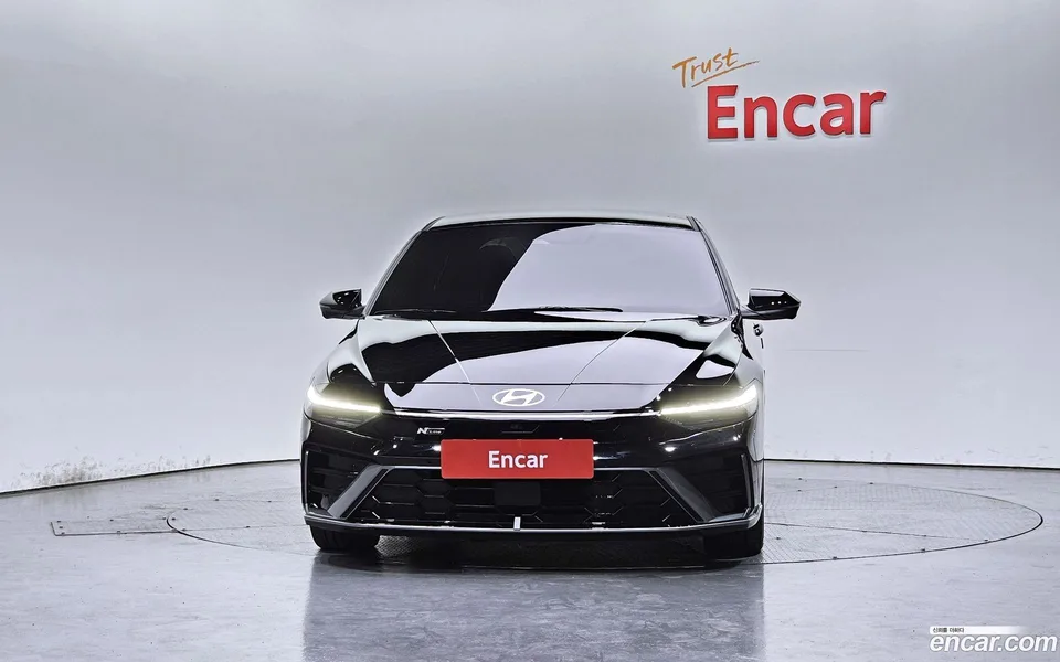 Hyundai Avante CN7 1.6 2025 — thumbnail 3
