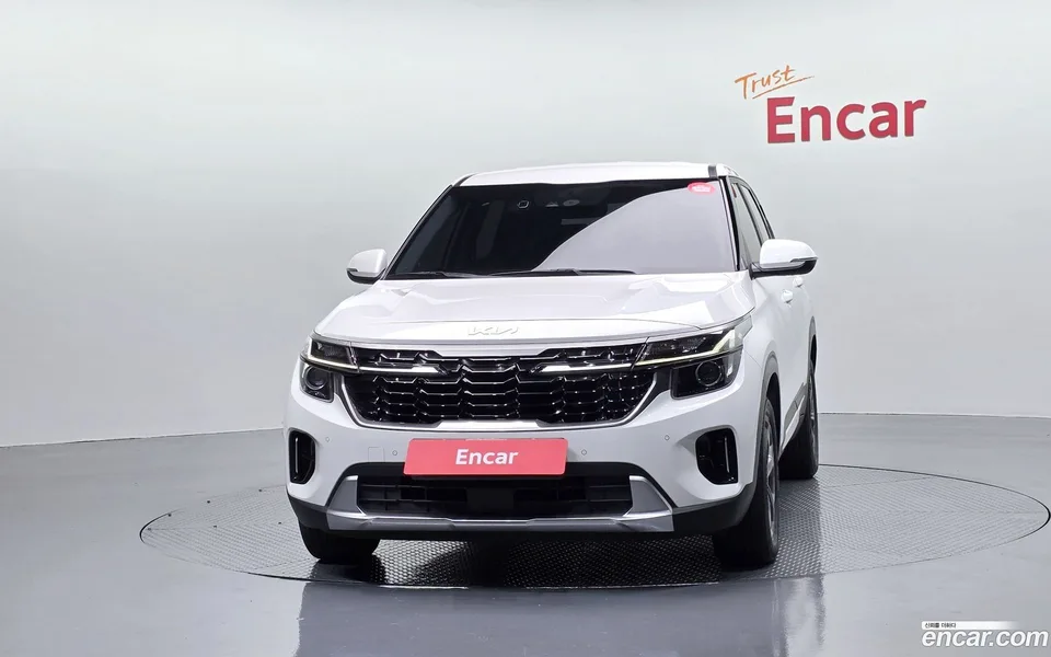 Kia Seltos 1.6 4WD 2022 — thumbnail 3