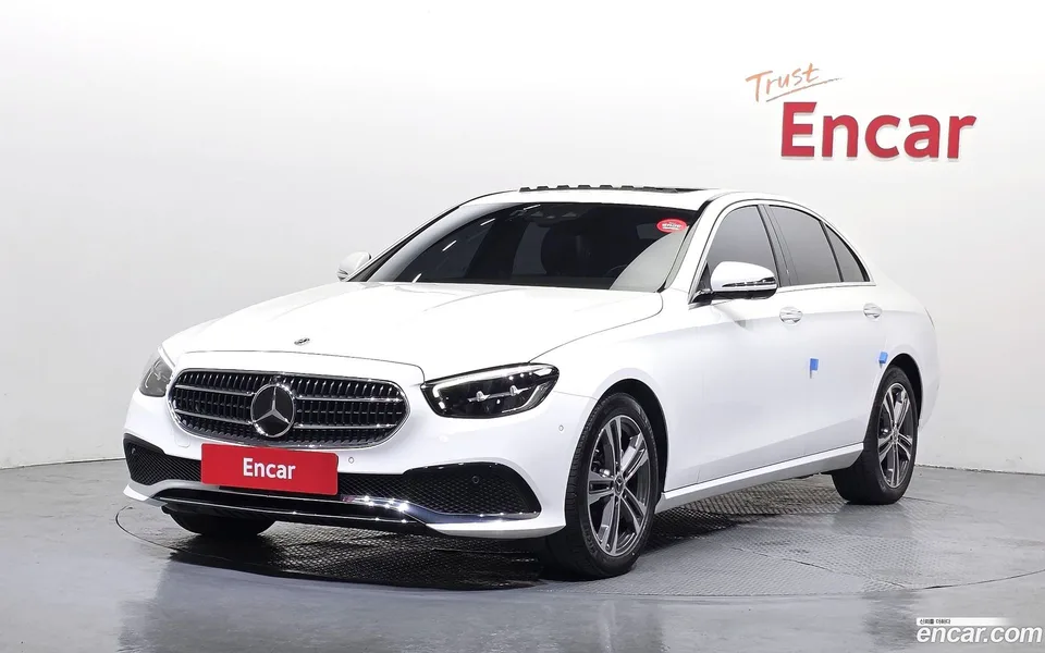 Mercedes-Benz E-Class E250 2023 — photo 1, buy with delivery to Moscow