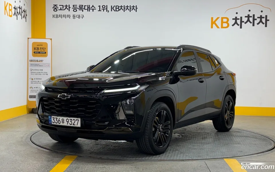 Chevrolet Trax Crossover 1.2 ACTIV 2023 — photo 1, buy with delivery to Moscow