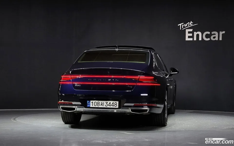 Genesis G90 3.5 e-S/C AWD LWB 2023 — thumbnail 4