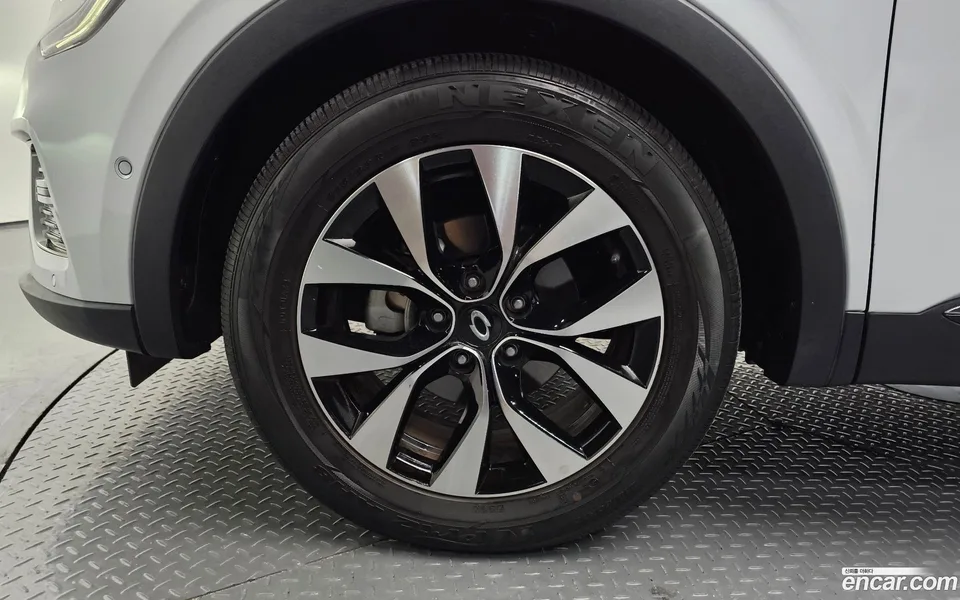 Renault Samsung XM3 (Arkana) 1.6 GTe RE 2023 — миниатюра 5