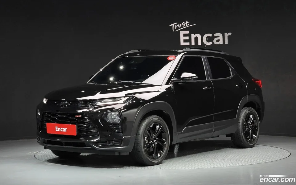 Chevrolet Trailblazer 1.3 2WD 2022 — photo 1, buy with delivery to Moscow