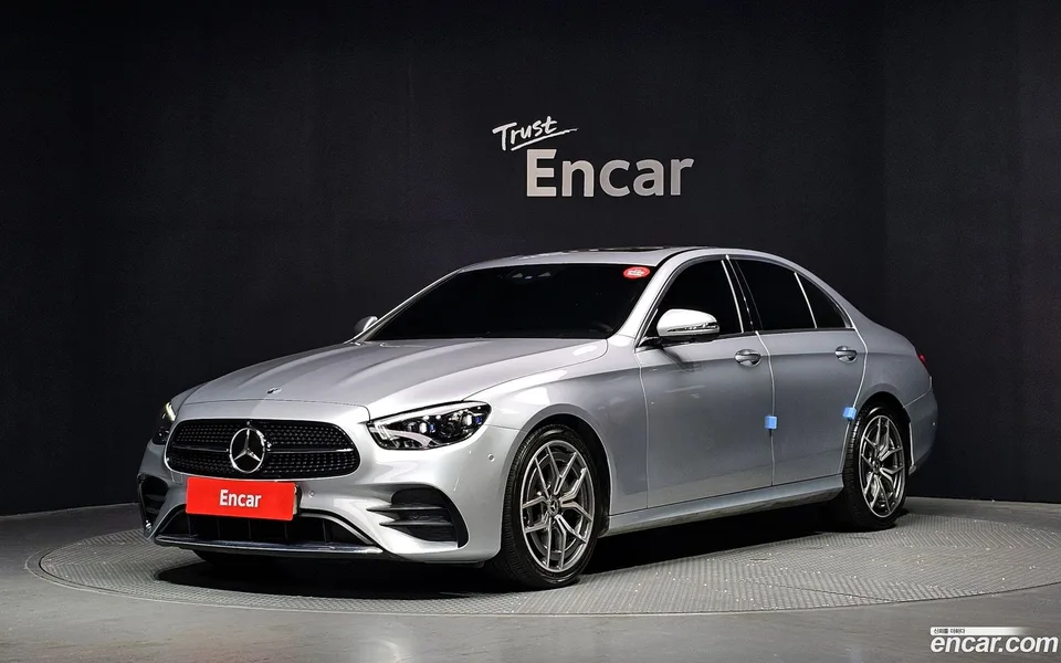 Mercedes-Benz E-Class E220d 4MATIC AMG Line 2022 — photo 1, buy with delivery to Moscow