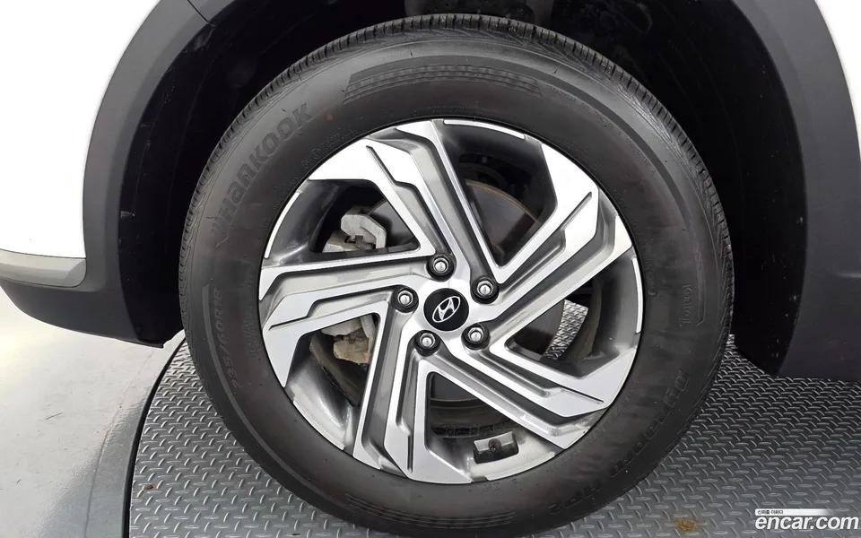 Hyundai SantaFe 2.2 4WD 2023 — thumbnail 5