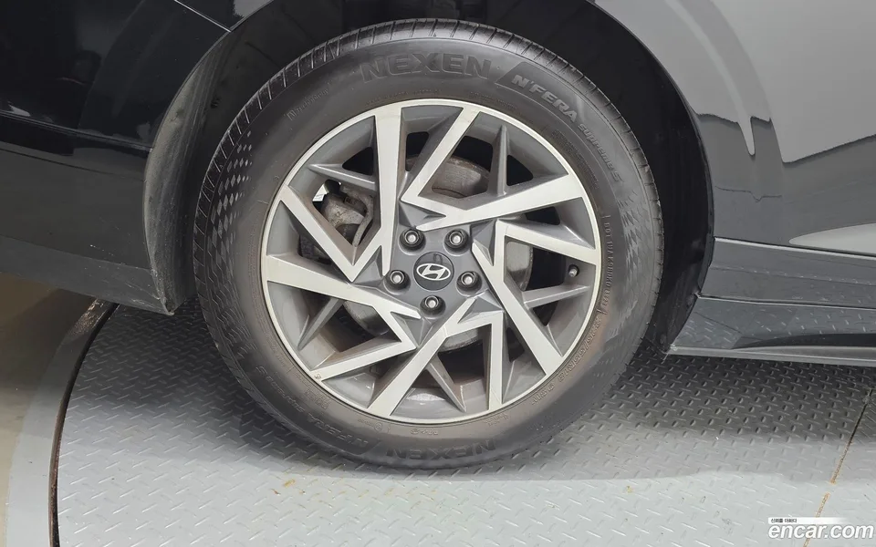Hyundai Grandeur 3.5 2WD 2023 — thumbnail 2
