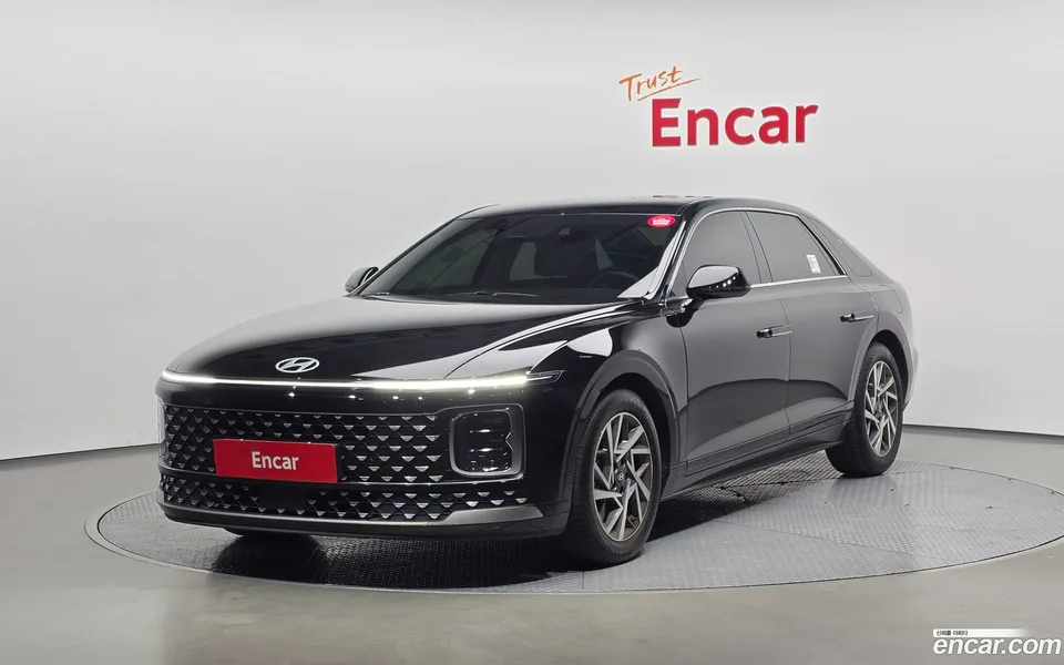 Hyundai Grandeur 3.5 2WD 2023 — photo 1, buy with delivery to Moscow