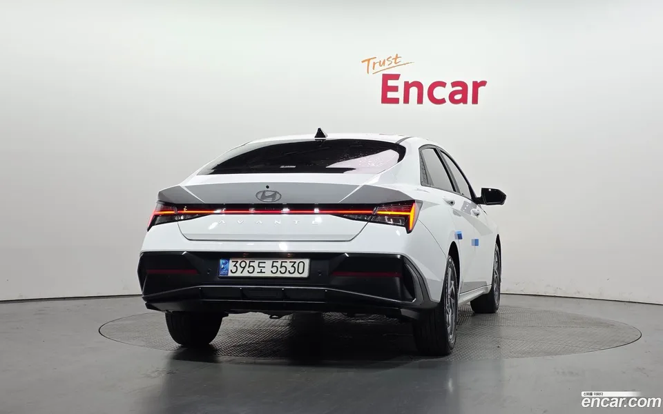 Hyundai Avante CN7 1.6 2023 — thumbnail 4