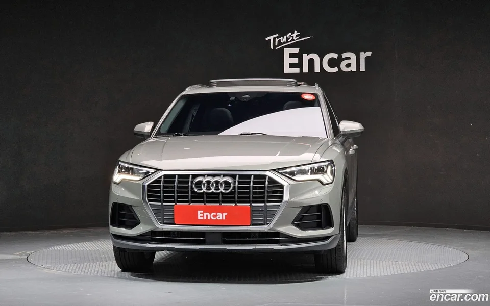 Audi Q3 35 TDI 2023 — thumbnail 3