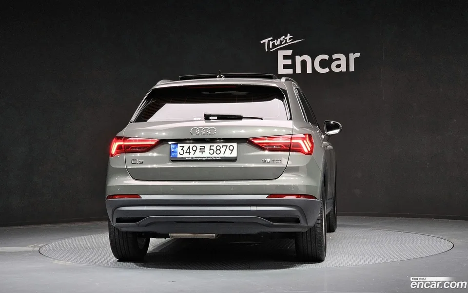 Audi Q3 35 TDI 2023 — thumbnail 4