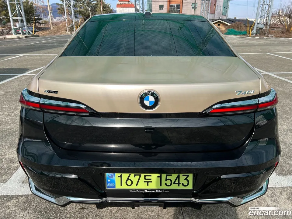 BMW 7 Series 740i xDrive M 2025 — thumbnail 2