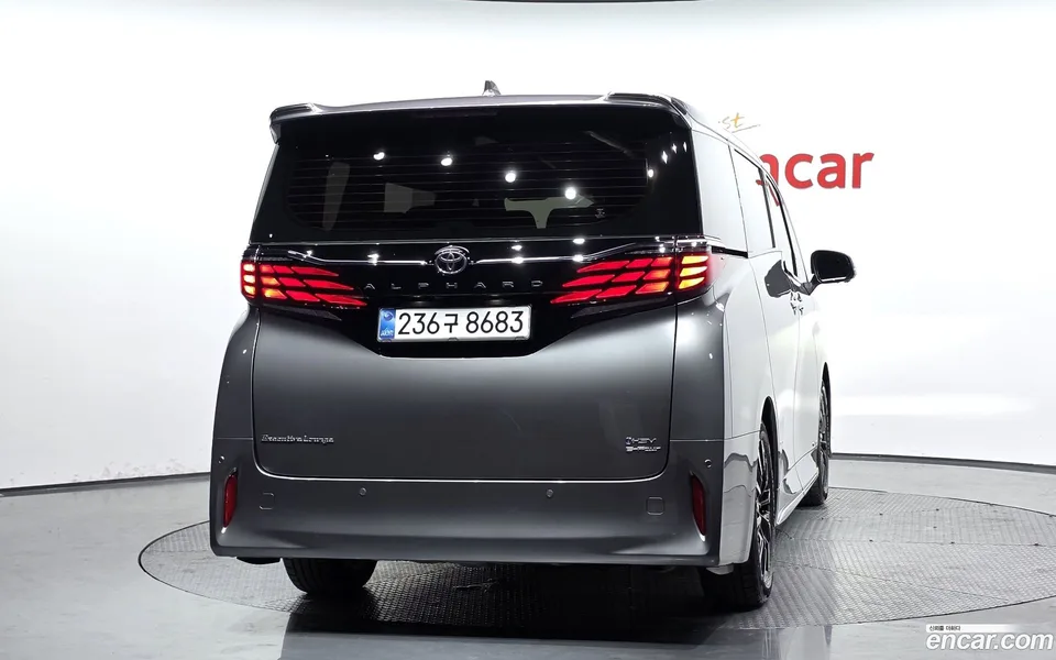 Toyota Alphard 2.5 HEV AWD 2025 — thumbnail 4