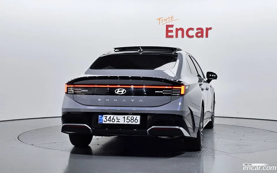 Hyundai Sonata The Edge Hybrid 2024 — thumbnail 4