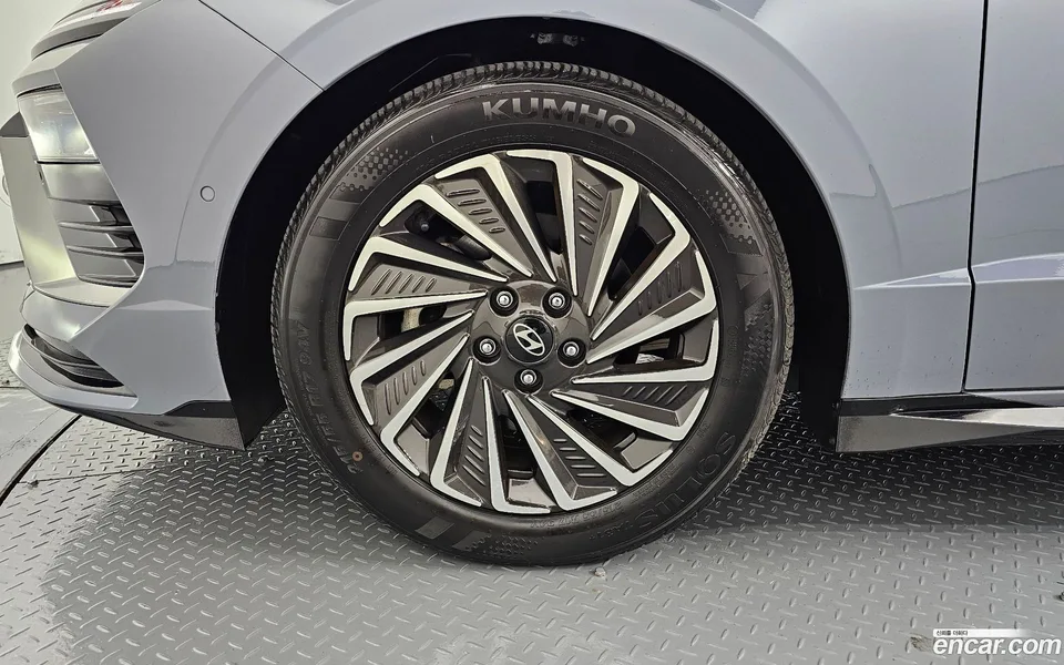 Hyundai Sonata The Edge Hybrid 2024 — thumbnail 5