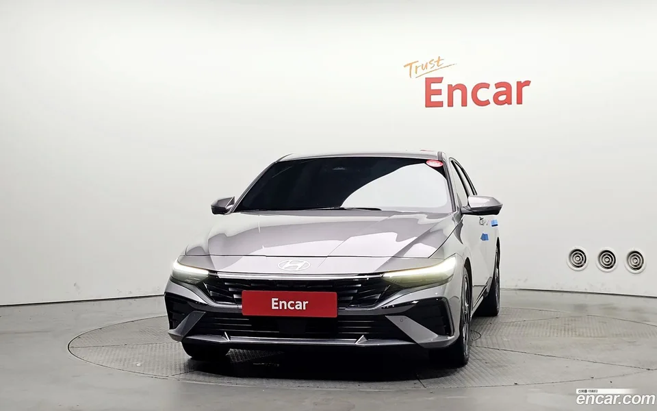 Hyundai Avante CN7 Hybrid 2023 — thumbnail 3