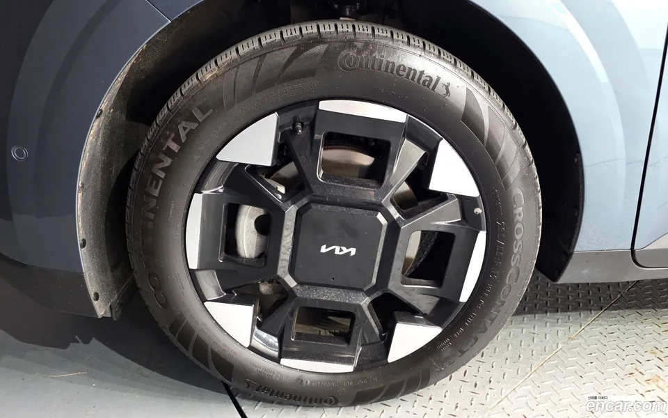 Kia Carnival HEV 9 2024 — thumbnail 5