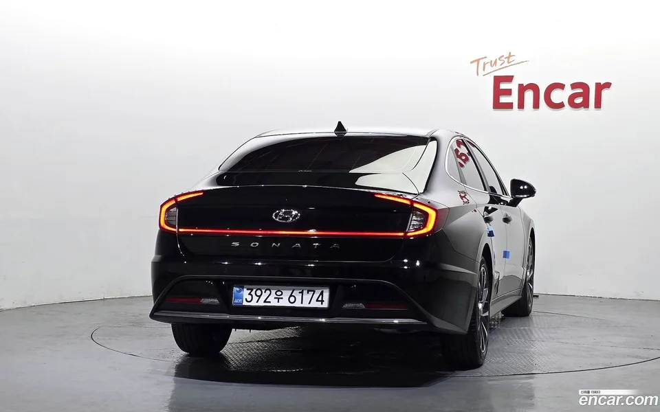Hyundai Sonata Hybrid 2022 — thumbnail 4