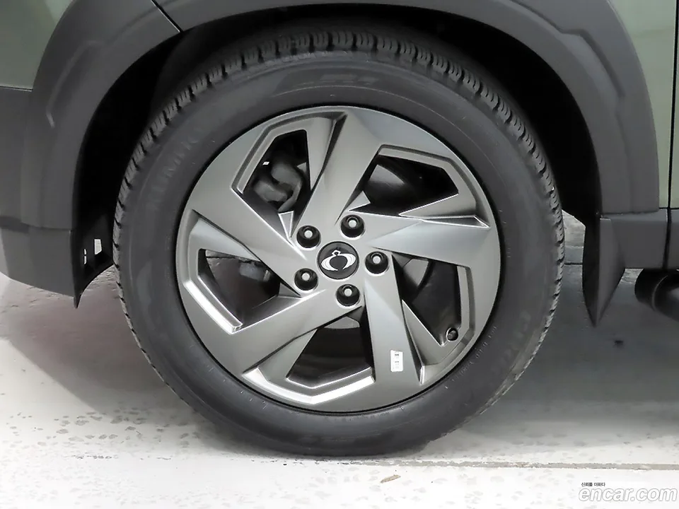 KG Mobility Rexton Sports Khan 2.2 4WD 2024 — thumbnail 2
