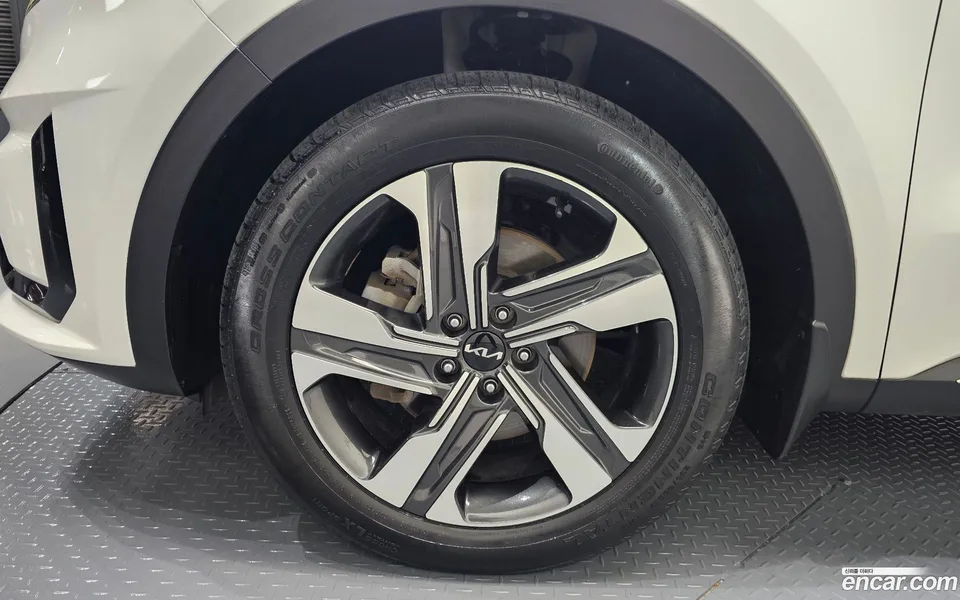 Kia Sorento HEV 1.6 2WD 2023 — thumbnail 2