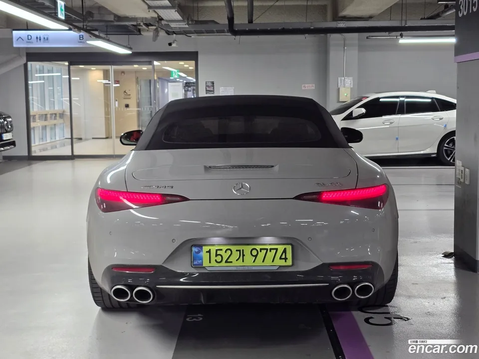 Mercedes-Benz SL-Class AMG SL43 2025 — thumbnail 4