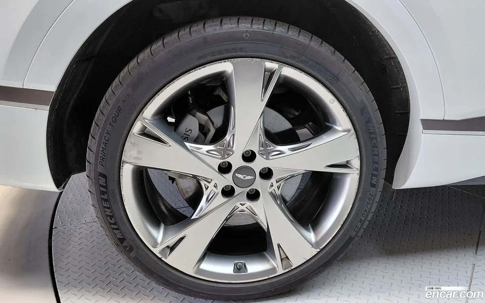 Genesis GV80 2.5T AWD 2023 — thumbnail 2