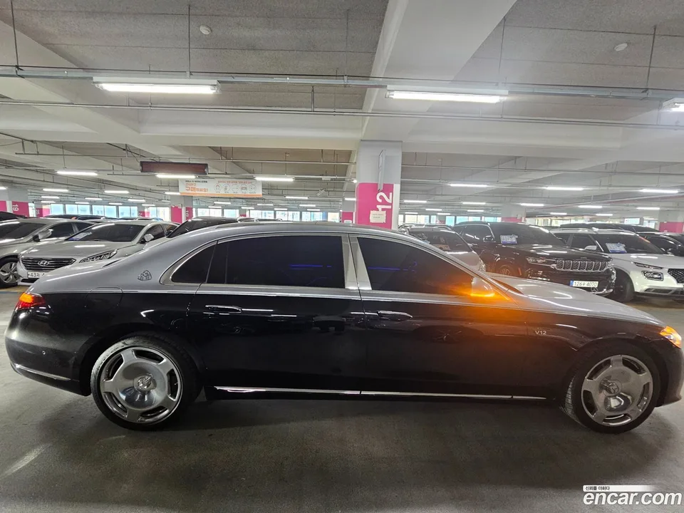 Mercedes-Benz S-Class S580 4MATIC 2024 — thumbnail 3