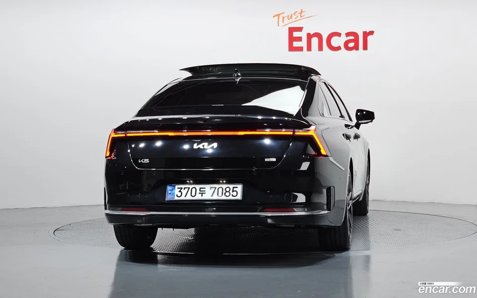 Kia K8 Hybrid 2025 — thumbnail 4