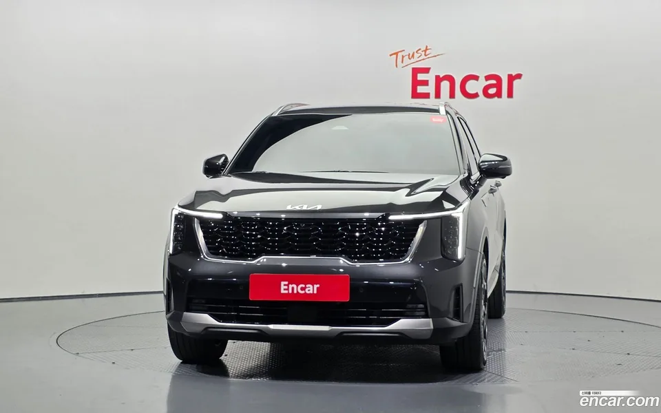 Kia Sorento 2.5T 2WD 2023 — thumbnail 3