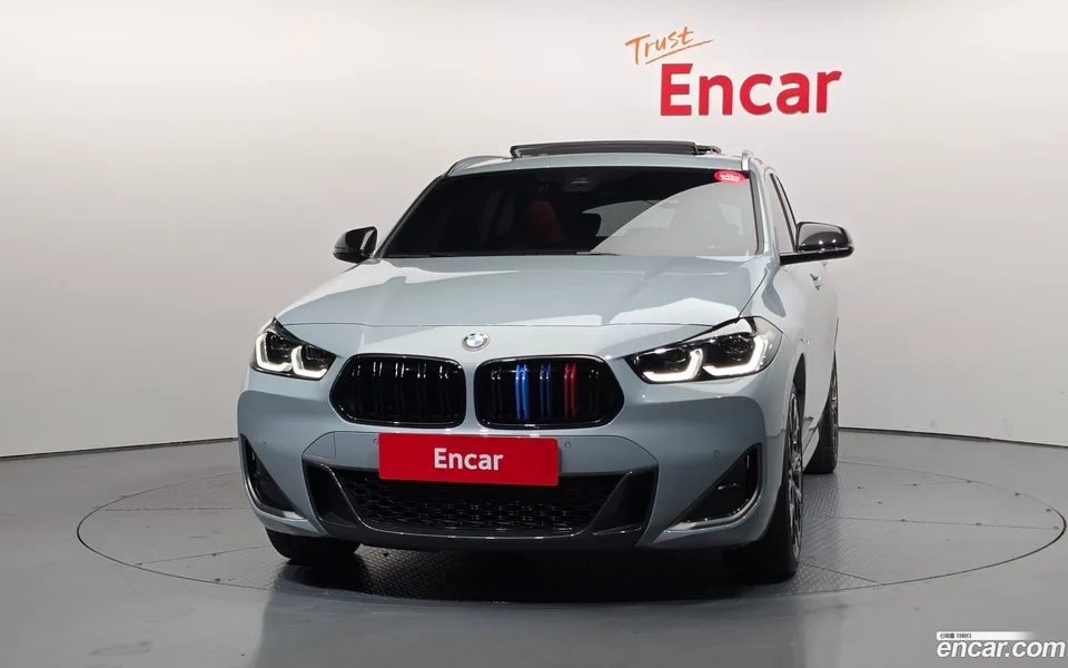 BMW X2 xDrive M35i 2023 — thumbnail 3