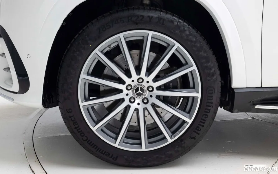Mercedes-Benz GLS-Class GLS450 4MATIC 2025 — thumbnail 5